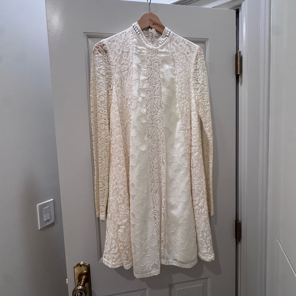 HD in Paris Cream Lace Long Sleeve Dress